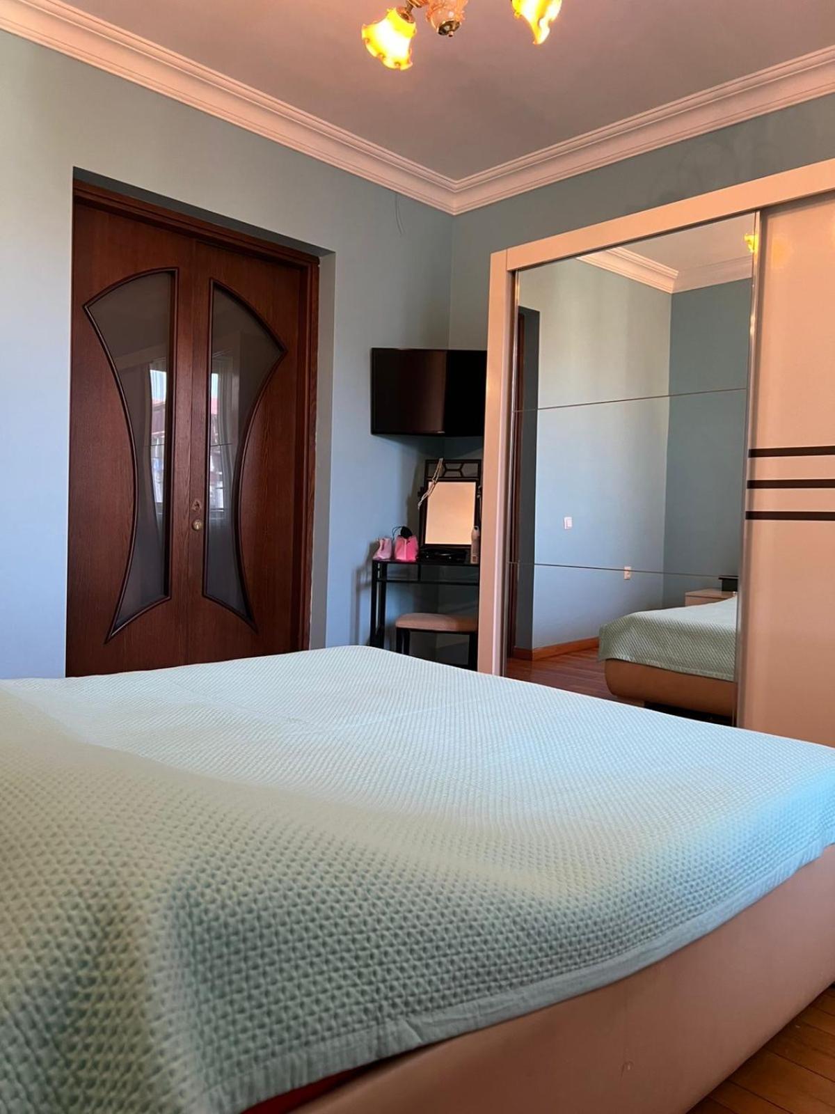 Apartment Rustaveli 57 Batumi Kültér fotó