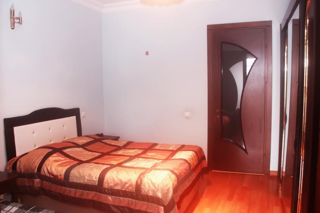Apartment Rustaveli 57 Batumi Kültér fotó